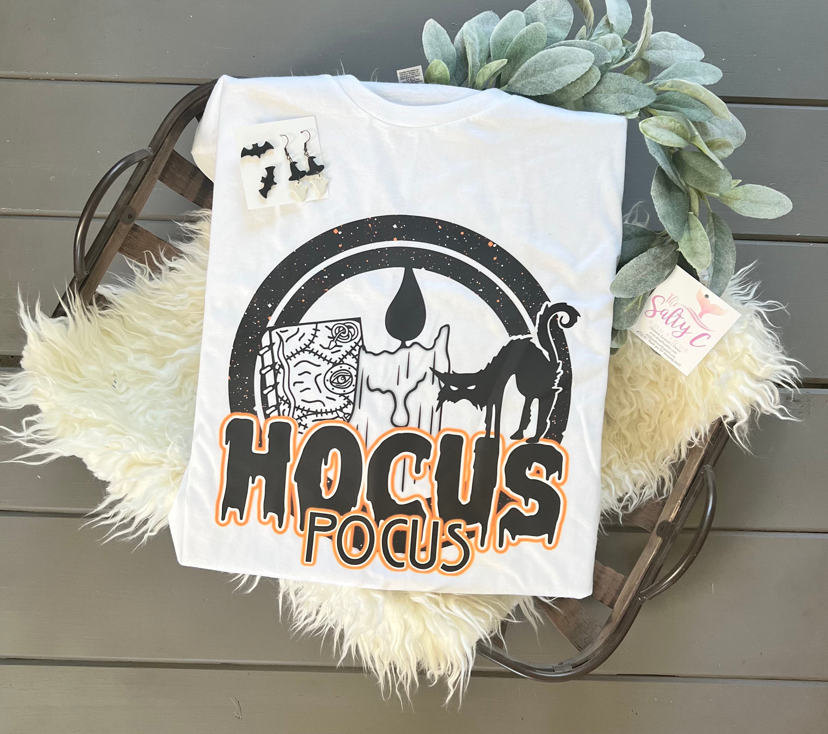 Hocus Pocus- book candle cat